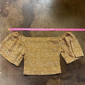 Mustard Smocked Paisley Crop Top‎